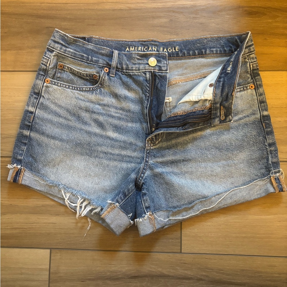 American Eagle Outfitters Distressed Blue Jean Shorts